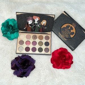 Hocus Pocus “Gather Round Sisters” palette